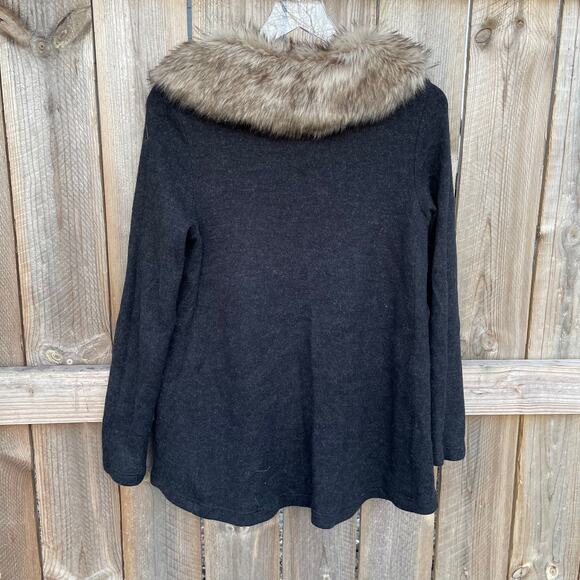 Anthropologie Moth Button Down Faux Fur Sweater Tunic Cardigan Gray Small - Picture 2 of 10